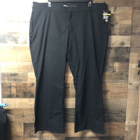Dickies Slim Fit Boot Cut Leg Twill Pant Size 24 Black - Picture 1 of 4